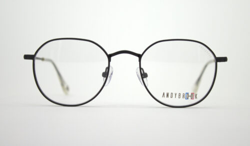 c39-black