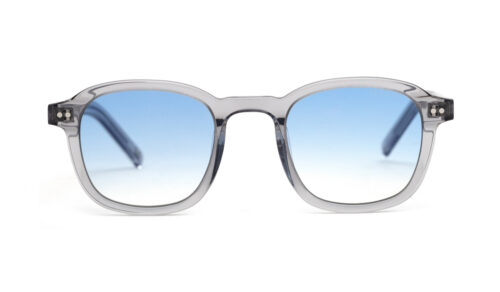 c952a-translucent-gray-blue-gradient-glass