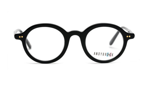 c01-black