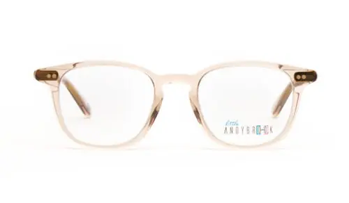 c132-transparent-light-brown