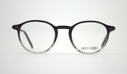 c131-gradient-black-gray